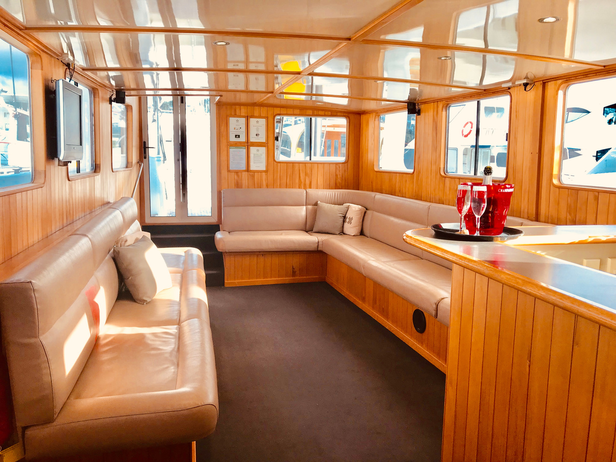 Main Saloon Large Leather Seating